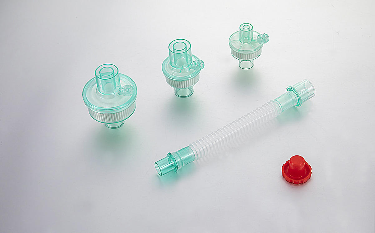 Catheter Mount with HME Filter