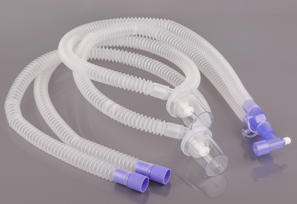 Telescopic breathing tube
